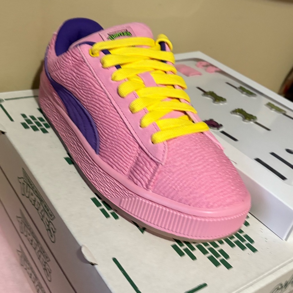Easter Sale! PUMA x TMNT Suede XL 2 women’s sizing new with box.